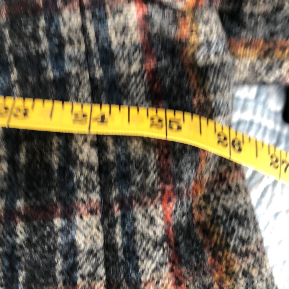 NOWT NEVER WORN!  Beautiful cut! Heirloom quality,  lined! - Picture 8 of 8